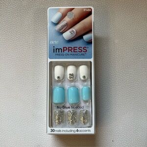 NIB imPRESS press on nails
